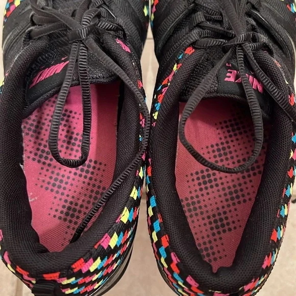 Nike Air Kapelle Womens Black/Pinkfire Rainbow Asymmetrical Weave Sneaker size 8 - Picture 9 of 14